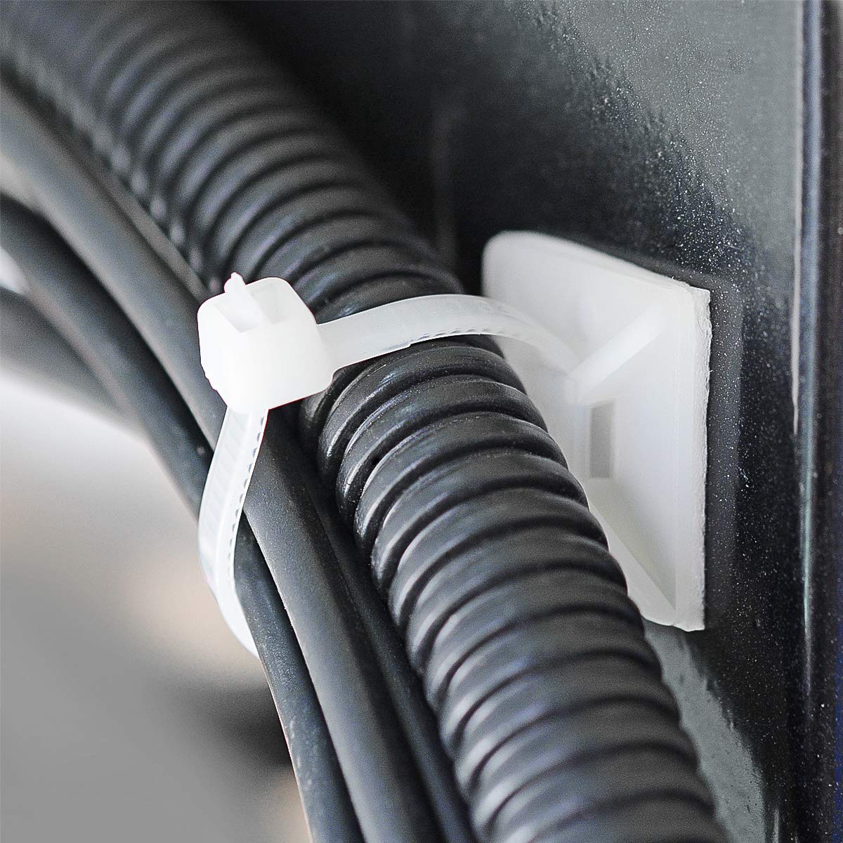 3/4" Strong Back-Glue Self Adhesive White Cable Zip Tie Mounts 100pcs with 8" Ties, Screws, Outdoor Sticky Wire Fasteners Cable Clips Management Anchors Organizer Holders Squares