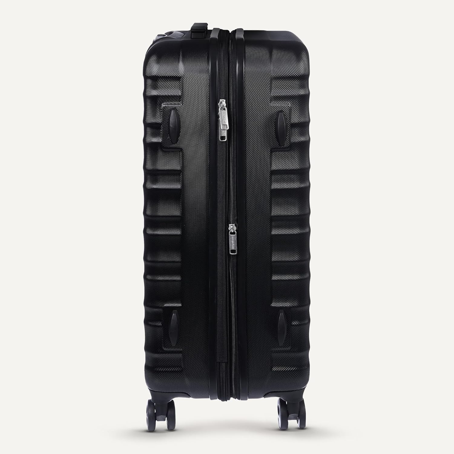 Amazon Basics 30" Hardside Large Checked Luggage, Hardshell Suitcase With Four Multi-directional Wheels, Expandable For Up to 15% More Space, Scratch-Resistant Shell, Black